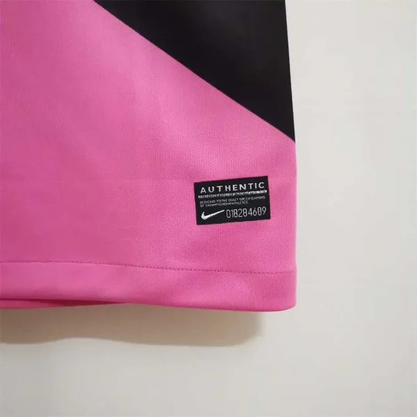 2011-12  Juventus Retro Jersey Away - Image 8