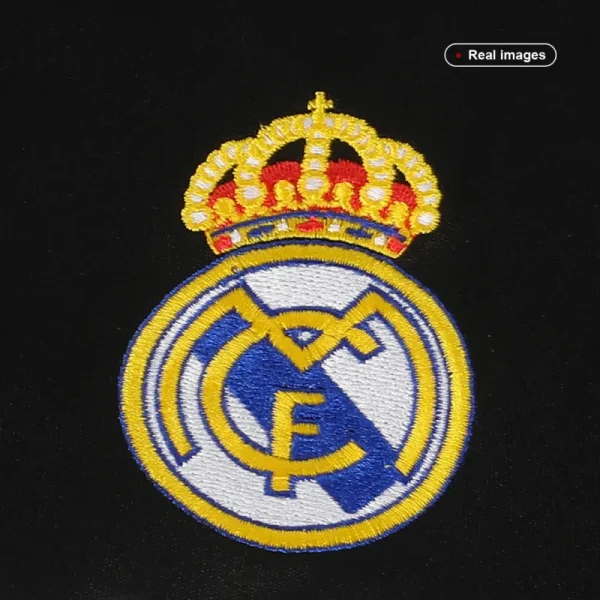 2009/10 Real Madrid Retro Jersey Away - Image 4