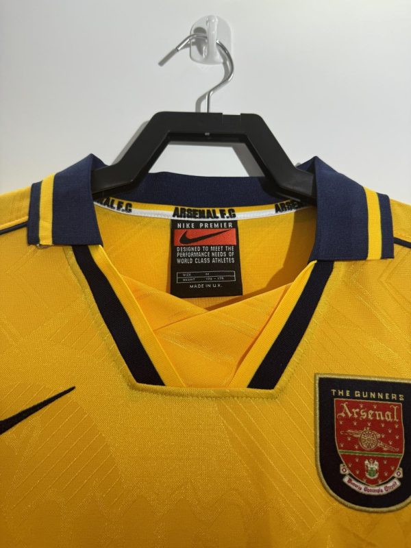 Arsenal Retro  Away Football Shirt 1996-1997 - Image 3