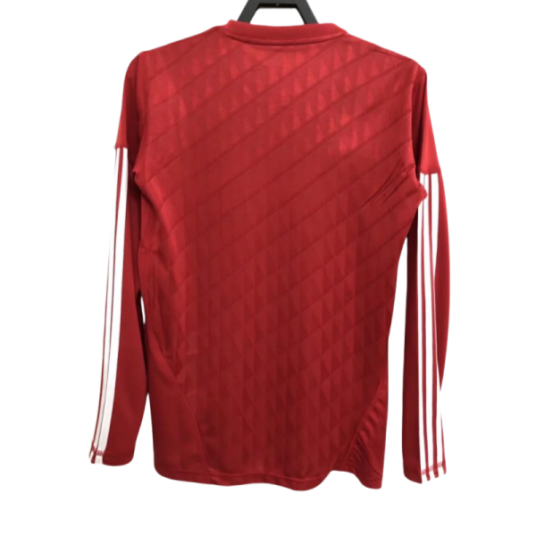 Retro Liverpool FC Home Football Jersey Long Sleeve 2010/2011 - Image 2