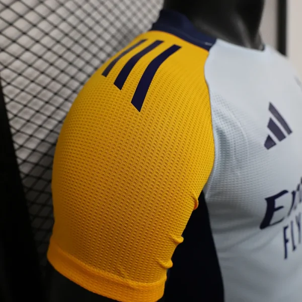 24-25 Real Madrid Training Shirt Player Version - Image 6